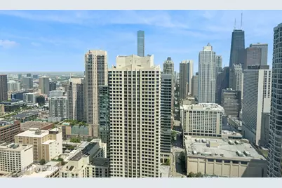 401 N Wabash Avenue #30E, Chicago, IL 60611 - Photo 12