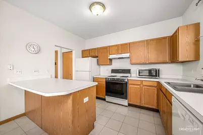 650 Littleton Trail #22-4, Elgin, IL 60120 - Photo 10