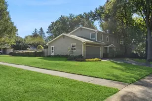 156 Blueberry Rd, Libertyville, IL 60048 - Photo 28