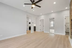 7663 N Rogers Ave, Chicago, IL 60626 - Photo 6