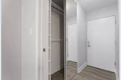 7710 N Sheridan Road #101, Chicago, IL 60626 - Photo 10