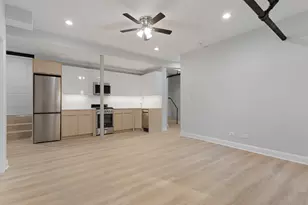 7381 N Damen Ave, Chicago, IL 60645 - Photo 2