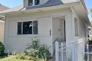 1534 N Lavergne Ave, Chicago, IL 60651 - Photo 4