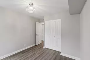 200 Lake Blvd, Buffalo Grove, IL 60089 - Photo 14