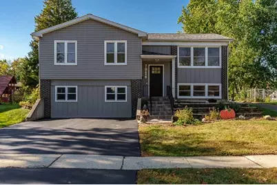 7924 Westview Lane, Woodridge, IL 60517 - Photo 2