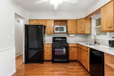 7924 Westview Lane, Woodridge, IL 60517 - Photo 16