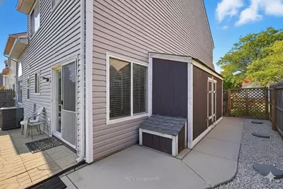 43 W Rustic Lane, Round Lake Beach, IL 60073 - Photo 20