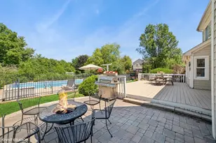 1354 Branden Ct, Bartlett, IL 60103 - Photo 36