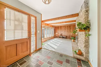 2630 Vale Court, Downers Grove, IL 60516 - Photo 4