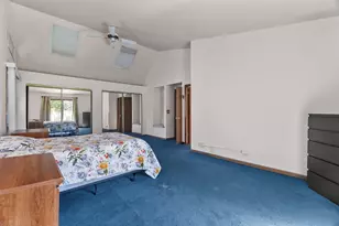 211 N Oltendorf Rd, Streamwood, IL 60107 - Photo 18