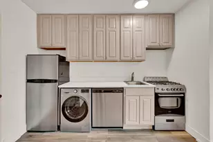 1100 N La Salle Dr, Chicago, IL 60610 - Photo 4