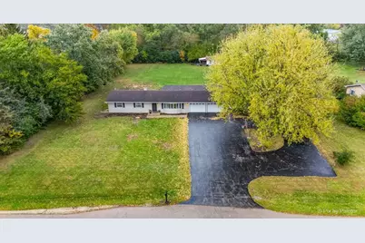 9520 Stacy Lane, Union, IL 60180 - Photo 2