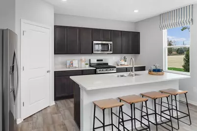 970 Garnet Lane, Montgomery, IL 60538 - Photo 4