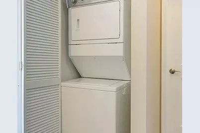 2300 S Michigan Avenue #417, Chicago, IL 60616 - Photo 8