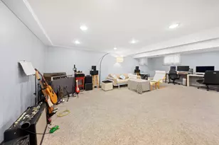 25W257 Gunston Ave, Naperville, IL 60540 - Photo 30