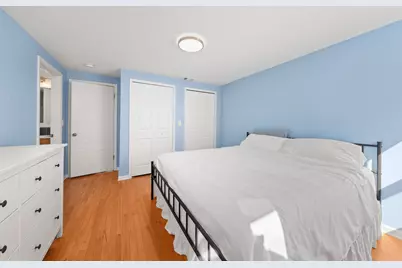 25W257 Gunston Avenue, Naperville, IL 60540 - Photo 14