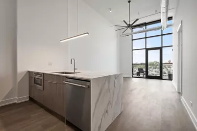 728 Waukegan Road #203, Deerfield, IL 60015 - Photo 2