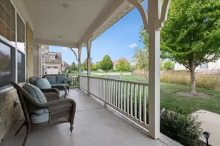 23561 N Sanctuary Club Dr, Kildeer, IL 60047 - Photo 2