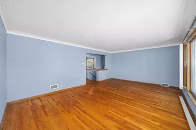 9000 S Cornell Avenue, Chicago, IL 60617 - Photo 8