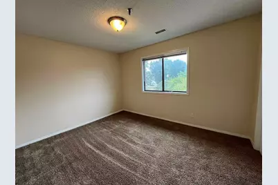 1350 Brook Street #L, Saint Charles, IL 60174 - Photo 8