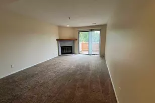 1350 Brook St, Saint Charles, IL 60174 - Photo 2