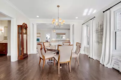 460 Pennsylvania Avenue #C, Glen Ellyn, IL 60137 - Photo 8