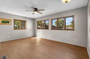 1149 W Wilson Dr, Kankakee, IL 60901 - Photo 10