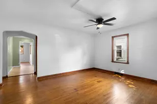 1149 W Wilson Dr, Kankakee, IL 60901 - Photo 2