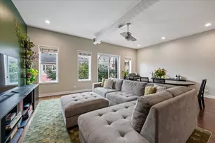 428 N Noble St, Chicago, IL 60642 - Photo 4