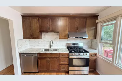 511 S Cass Avenue, Westmont, IL 60559 - Photo 8