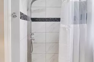 9348 S Green St, Chicago, IL 60620 - Photo 14