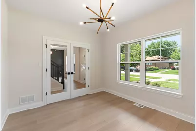 700 Czacki Street, Lemont, IL 60439 - Photo 8
