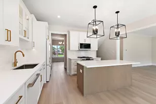 700 Czacki St, Lemont, IL 60439 - Photo 12