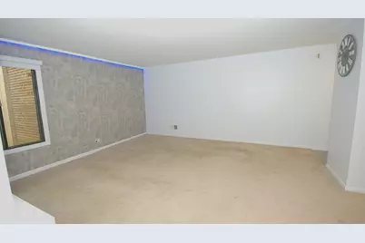 521 73rd Street #105, Downers Grove, IL 60516 - Photo 6