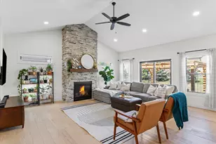 1614 Kassen Ave, Mahomet, IL 61853 - Photo 16