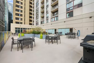 200 N Dearborn Street #4606, Chicago, IL 60601 - Photo 18