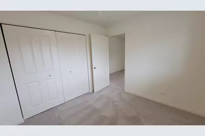 200 Goldenrod Drive, Elgin, IL 60124 - Photo 16