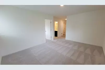 200 Goldenrod Drive, Elgin, IL 60124 - Photo 18