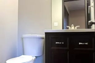 15805 Peggy Ln, Oak Forest, IL 60452 - Photo 14