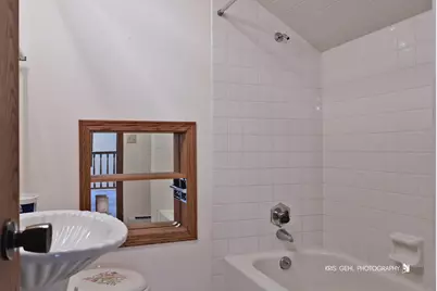 91 S Milwaukee Avenue, Vernon Hills, IL 60061 - Photo 22