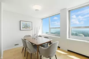 1700 E 56th St, Chicago, IL 60637 - Photo 6