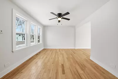10750 S Ridgeway Avenue, Chicago, IL 60655 - Photo 4