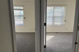 839 Dracut Ln, Schaumburg, IL 60173 - Photo 16