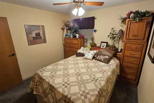 110 Elm Ln, Streamwood, IL 60107 - Photo 16