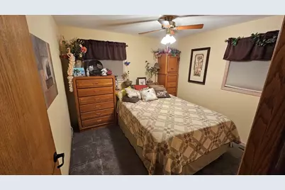 110 Elm Lane, Streamwood, IL 60107 - Photo 10