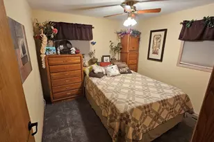 110 Elm Ln, Streamwood, IL 60107 - Photo 10