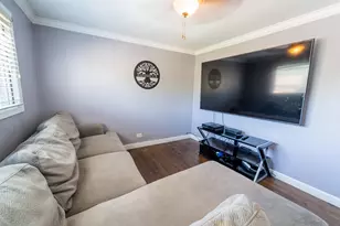 6841 N Northwest Hwy, Chicago, IL 60631 - Photo 18