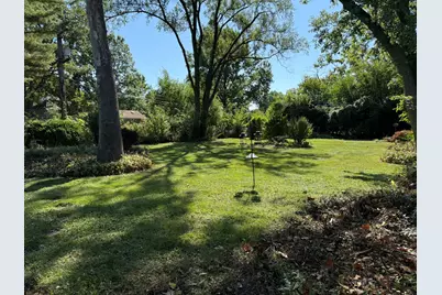 1901 W Plainfield Road, La Grange Highlands, IL 60525 - Photo 34