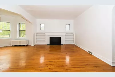 208 S Austin Boulevard, Oak Park, IL 60302 - Photo 6