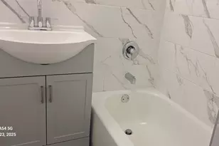 [Address not provided], Chicago, IL 60660 - Photo 8